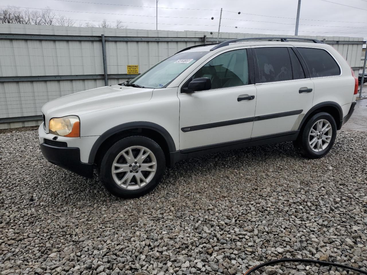 2005 Volvo Xc90 T6 for Sale in Columbus, OH - Minor Dent/Scratches