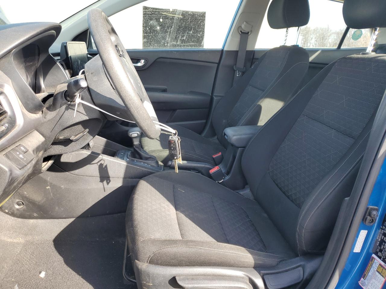 2023 Kia Rio - Image 7