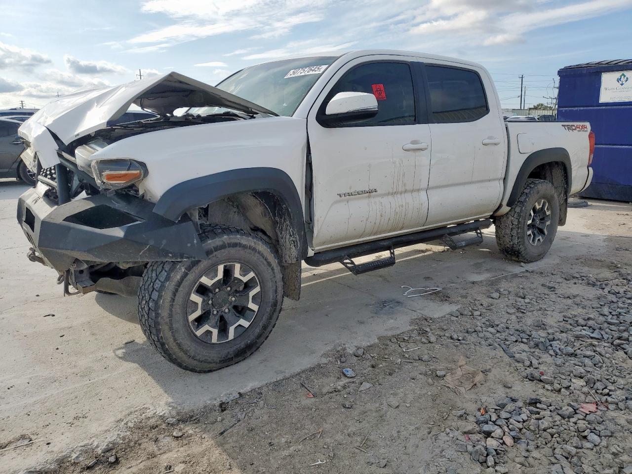 5TFCZ5AN9HX098460 TOYOTA TACOMA 2017