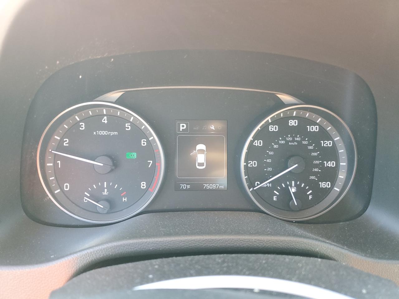 2018 Hyundai Elantra - Image 9