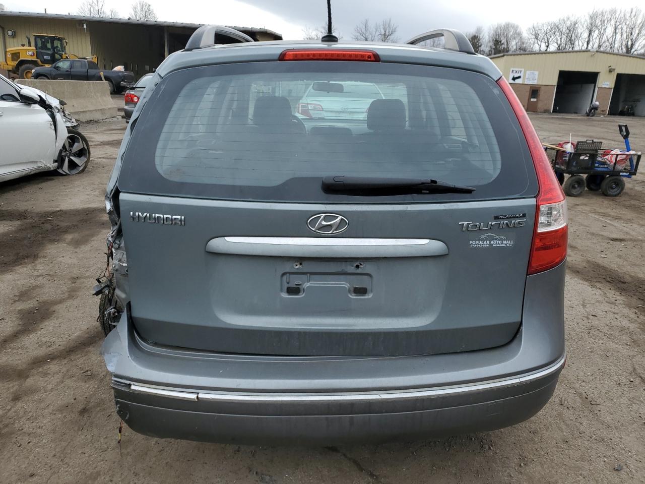 2010 Hyundai Elantra - Image 6