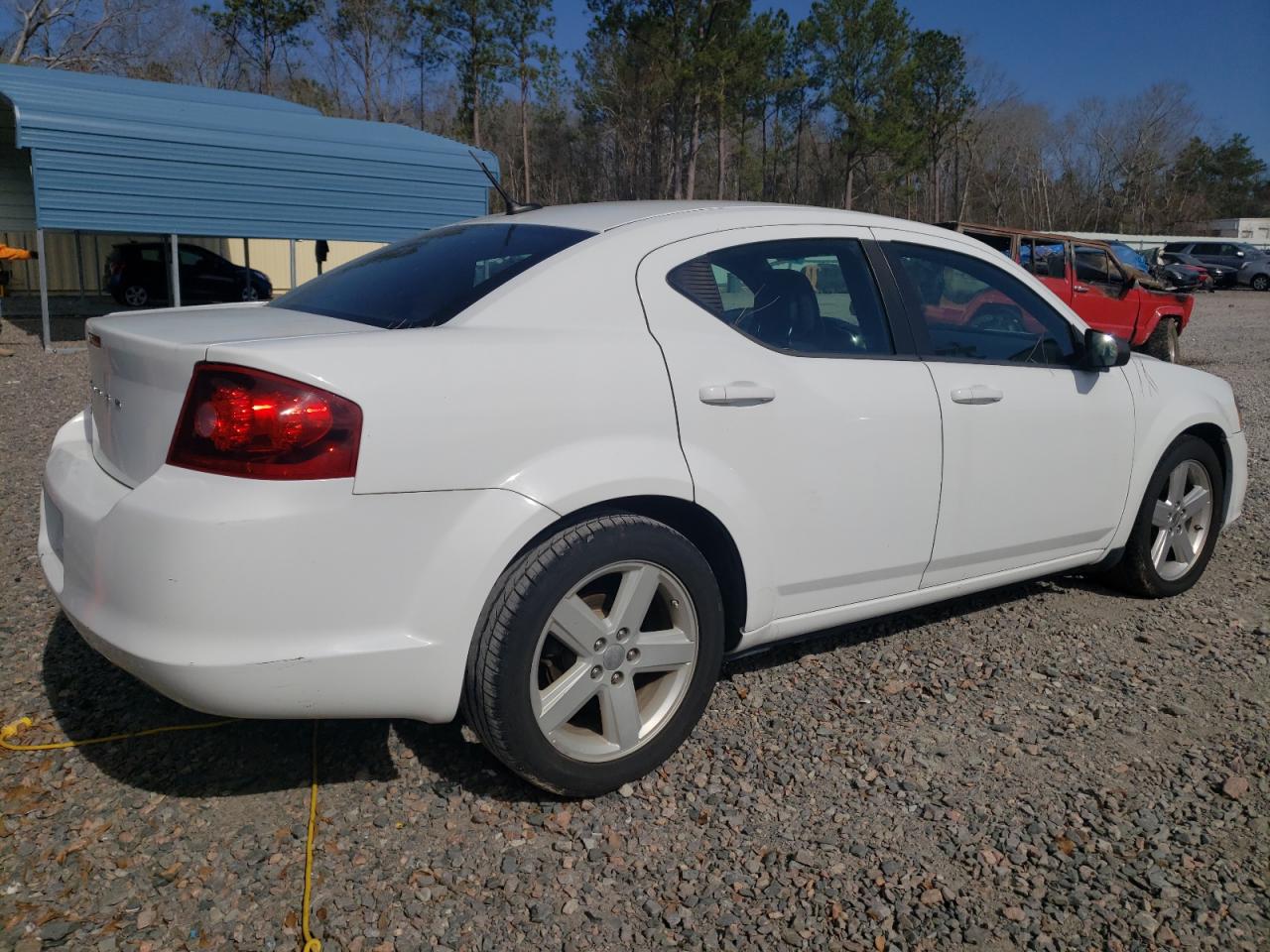 2013 Dodge Avenger - Image 3