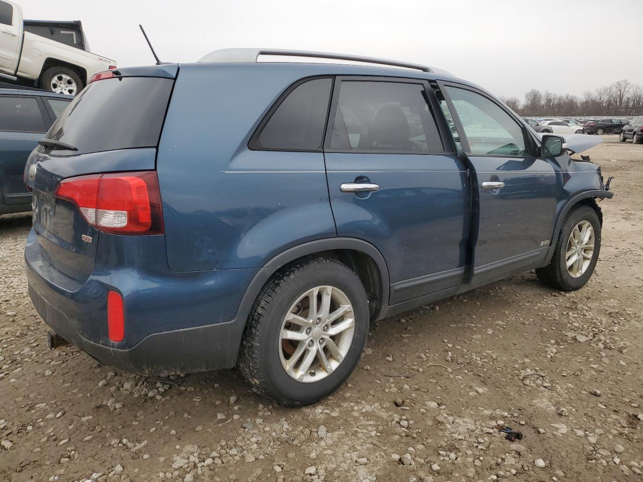 2014 Kia Sorento - Image 3