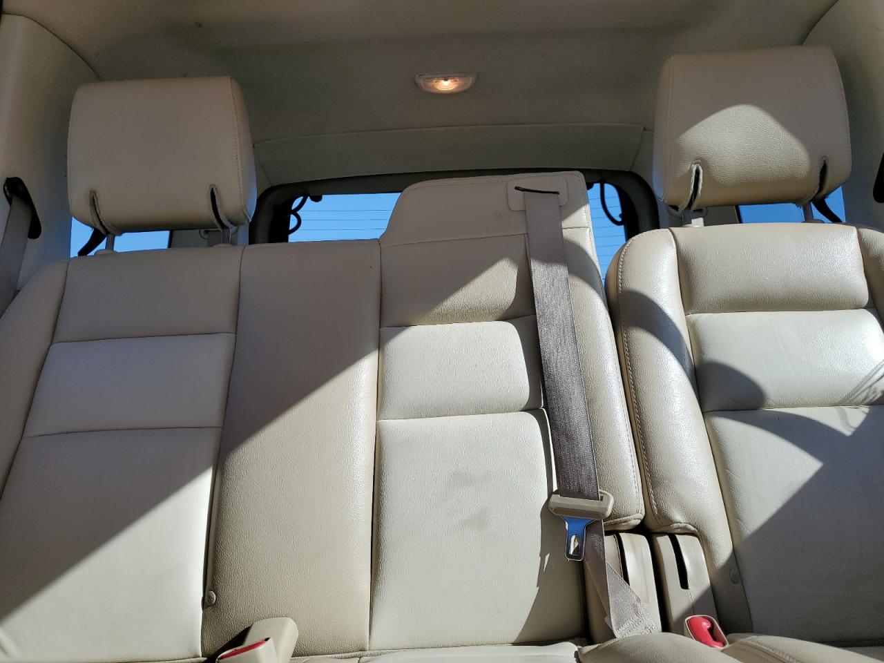 2009 Ford Explorer - Image 10