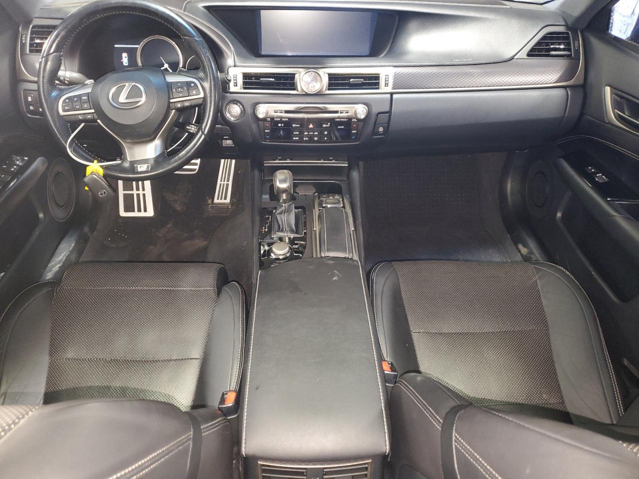 2017 Lexus GS - Image 8