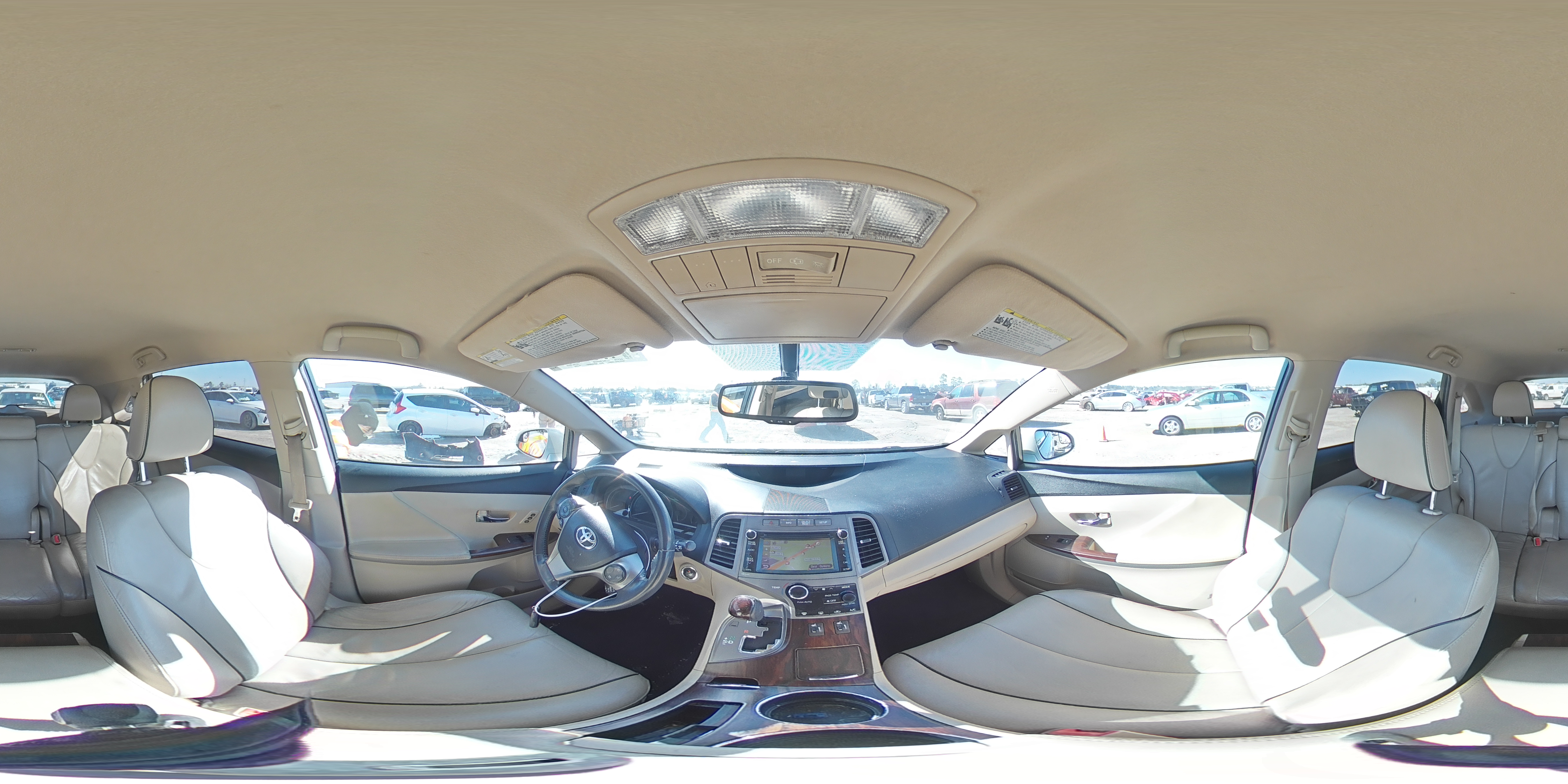 2013 Toyota Venza - Image 13