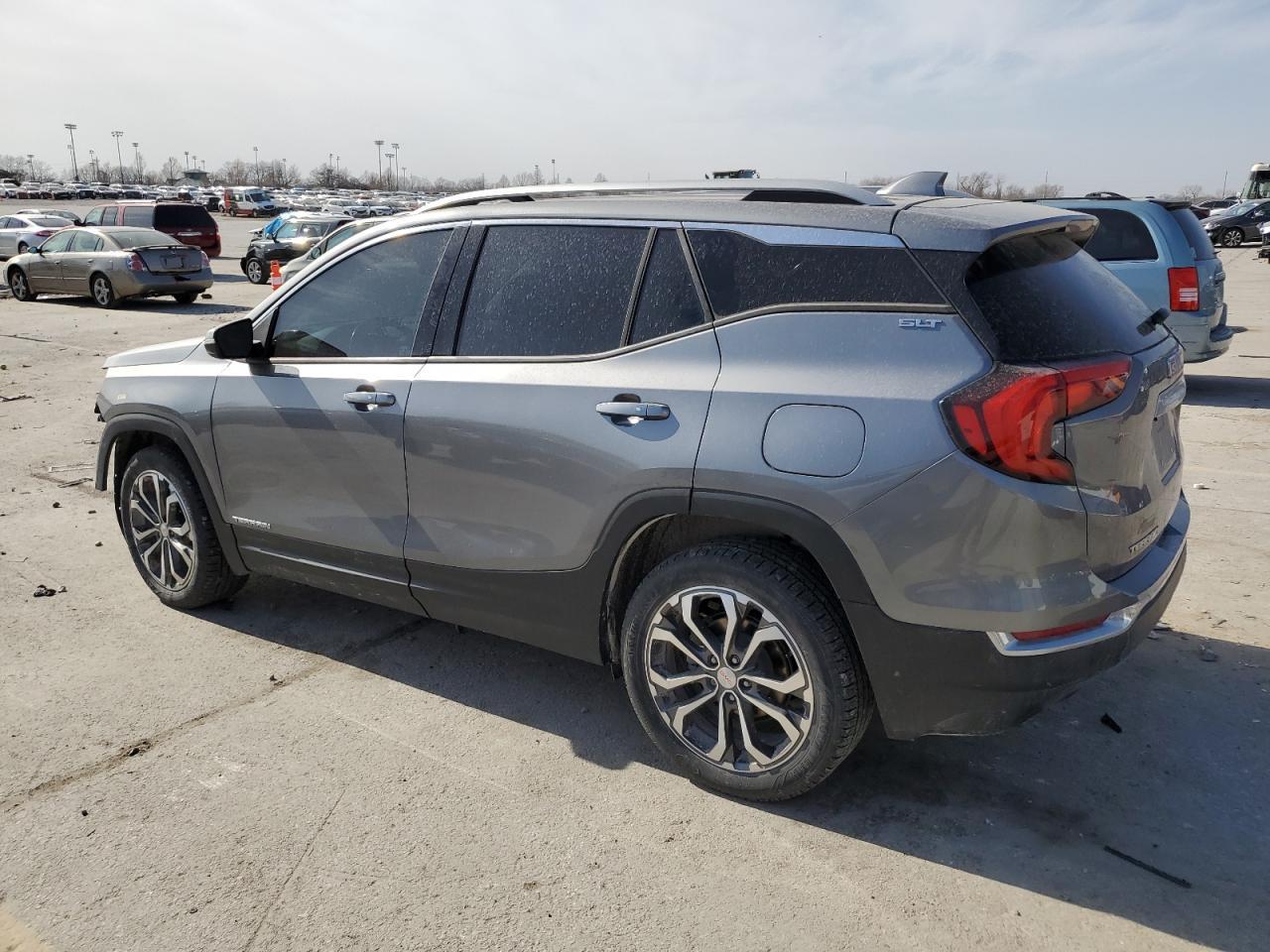 2021 GMC Terrain - Image 2