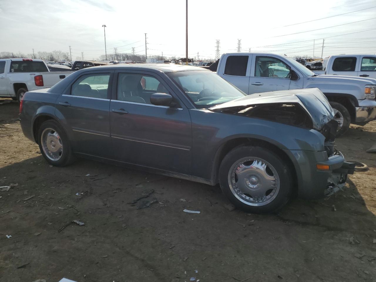 2005 Chrysler 300 - Image 4