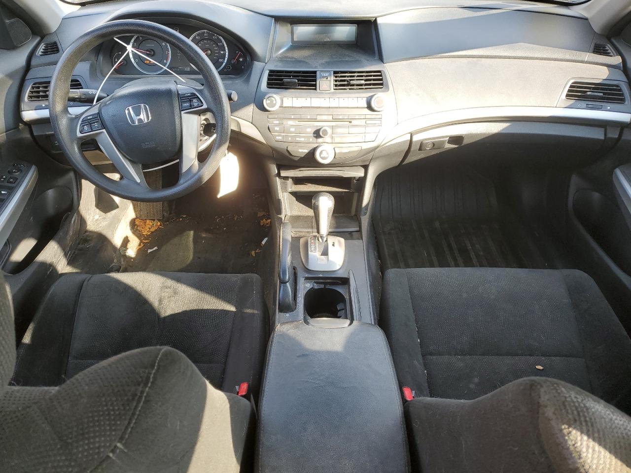 2010 Honda Accord - Image 8