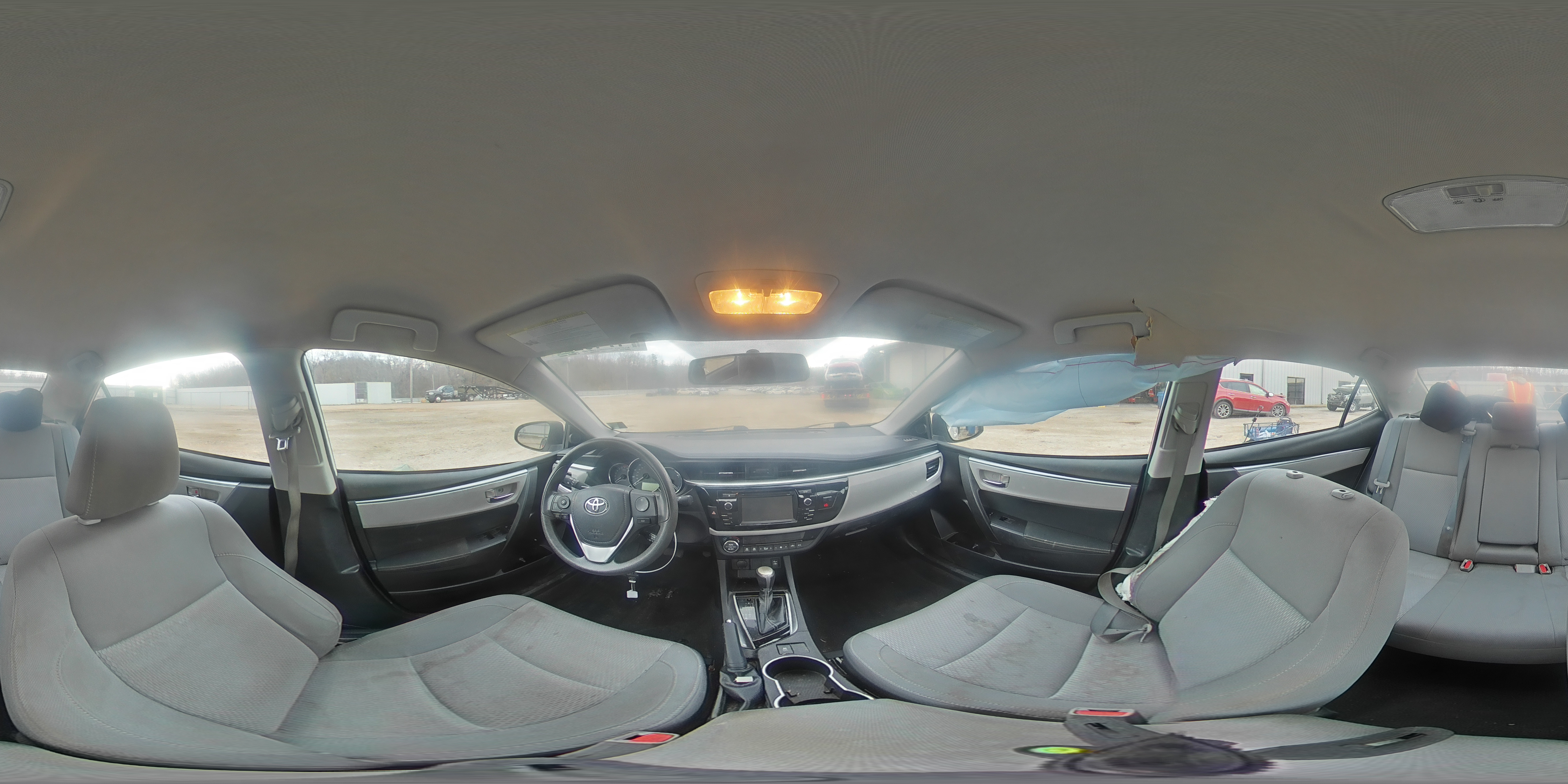 2015 Toyota Corolla - Image 13