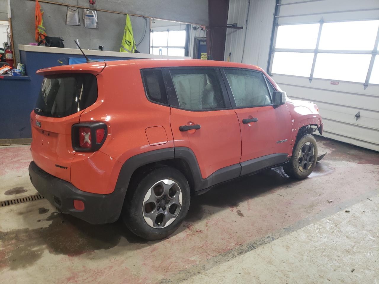 2015 Jeep Renegade - Image 3