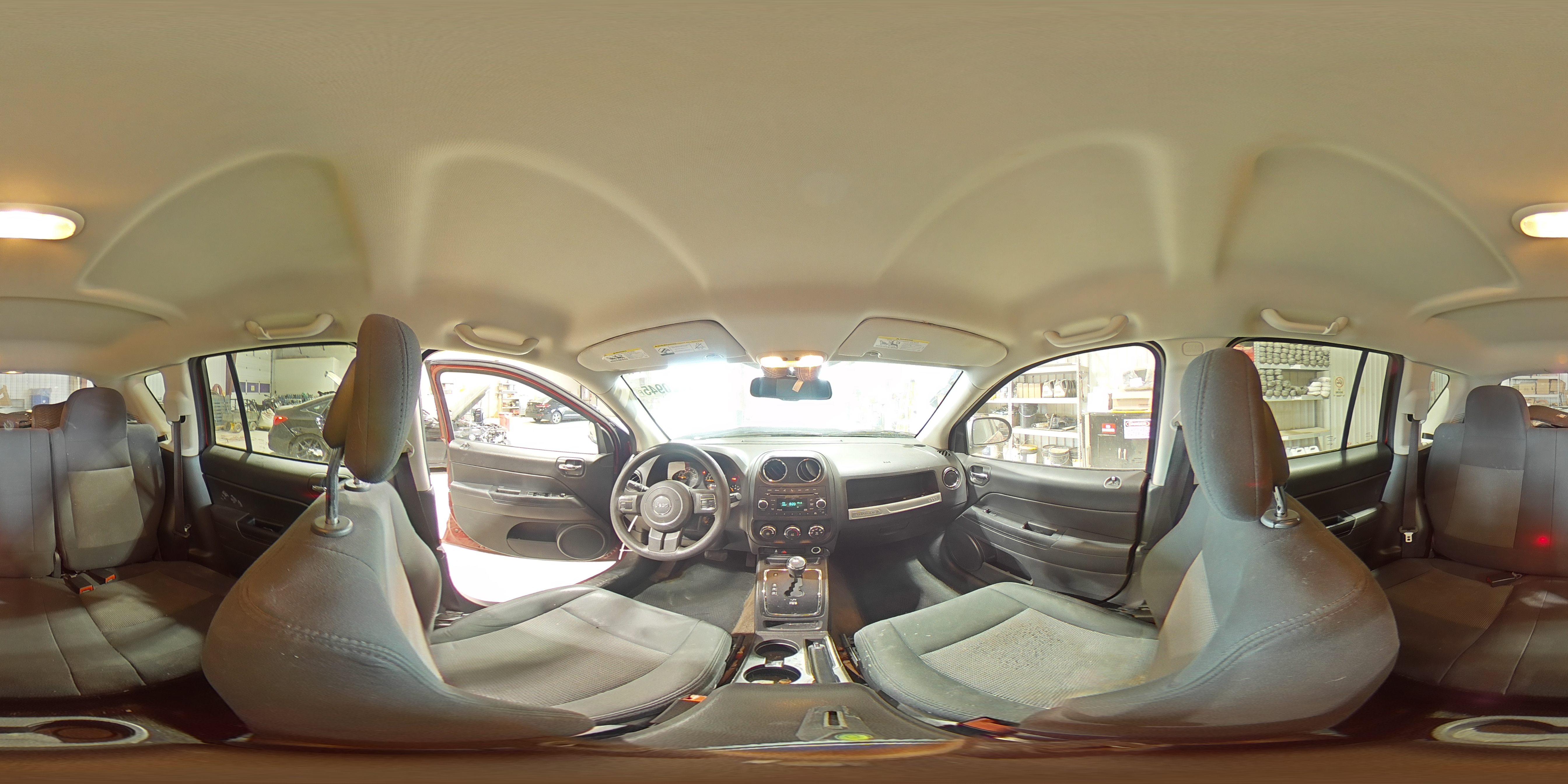 2014 Jeep Compass - Image 14