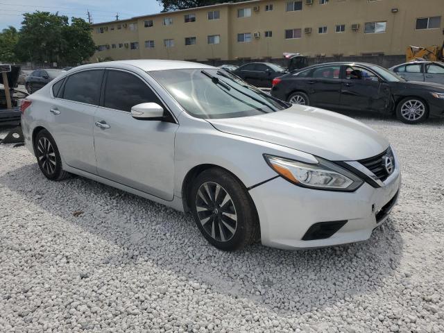  NISSAN ALTIMA 2018 Srebrny
