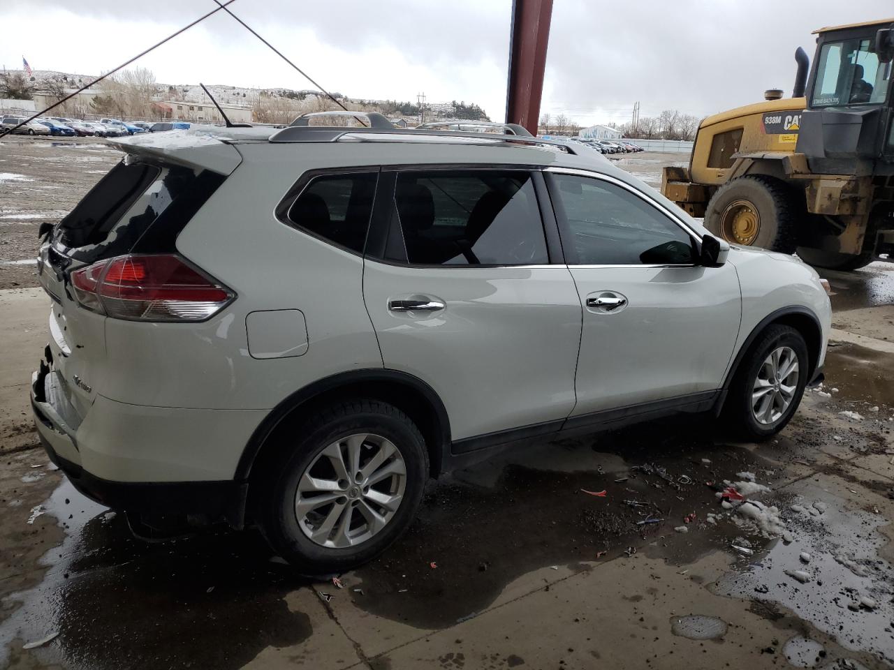 KNMAT2MV4GP726703 NISSAN ROGUE 2016