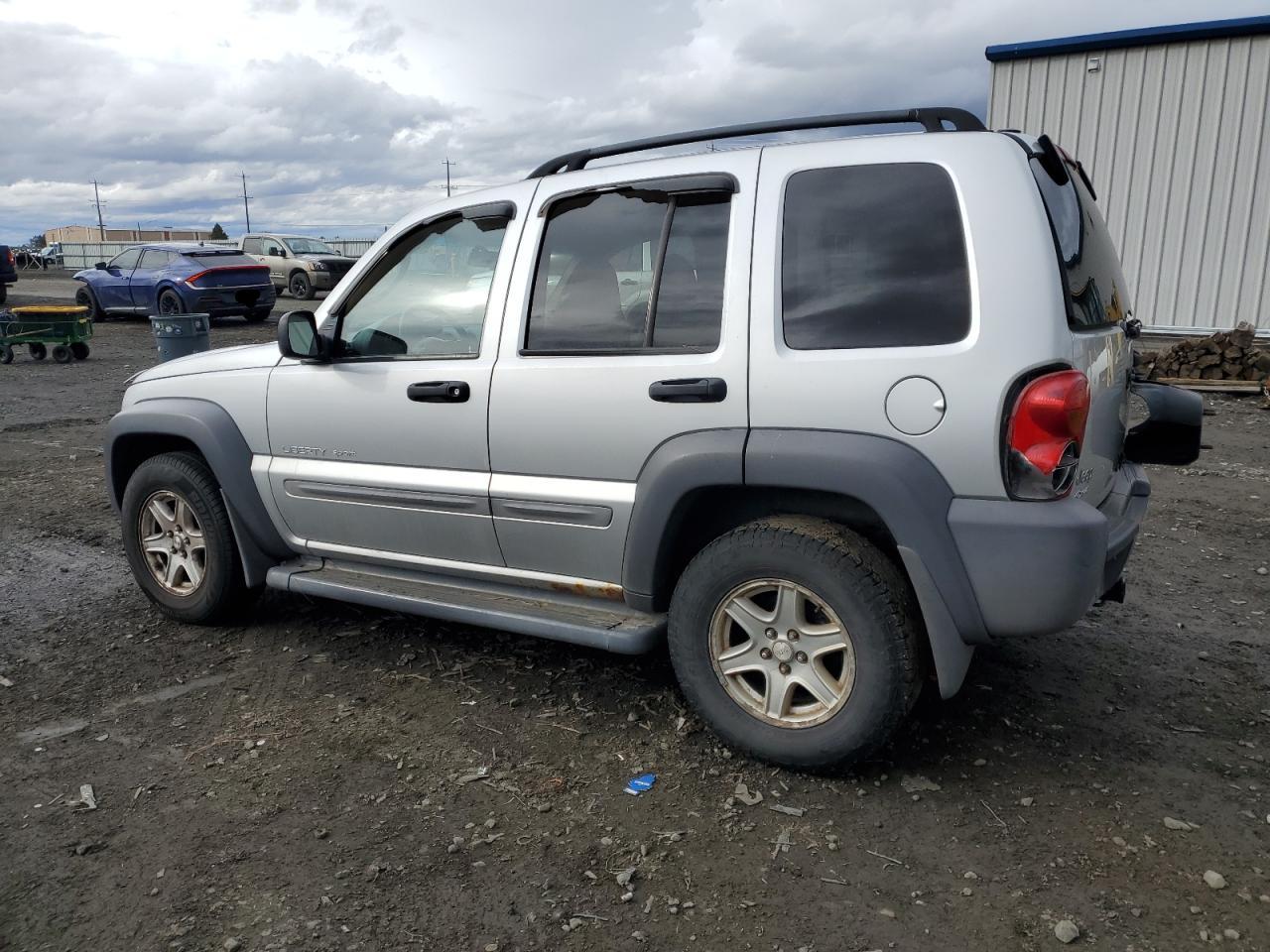 2003 Jeep Liberty (North America) - Image 2