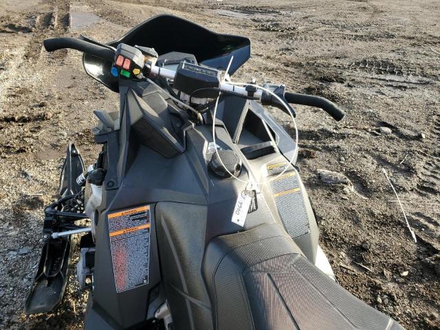 2020 POLARIS INDY