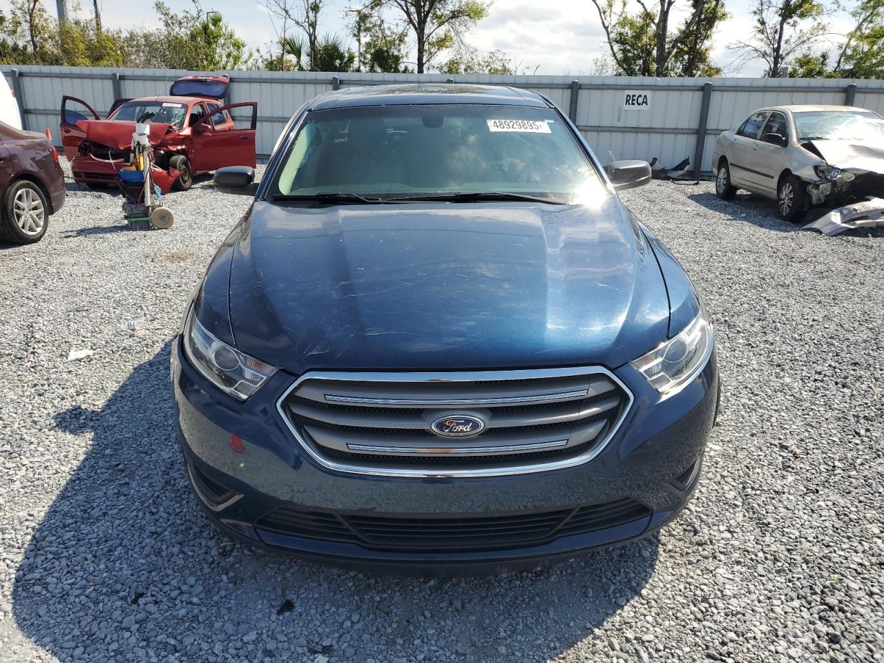 2016 Ford Taurus - Image 5