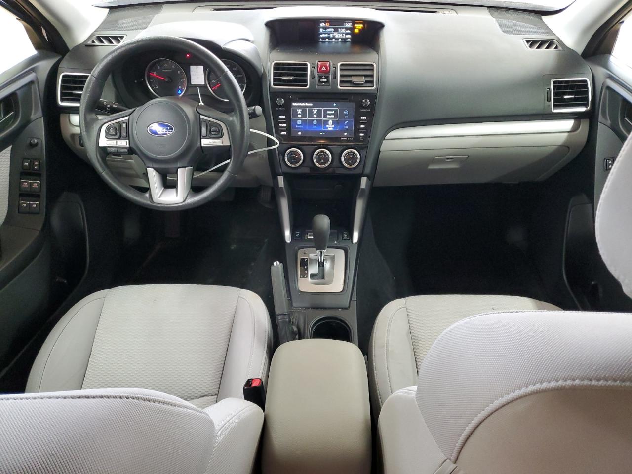 2017 Subaru Forester - Image 8