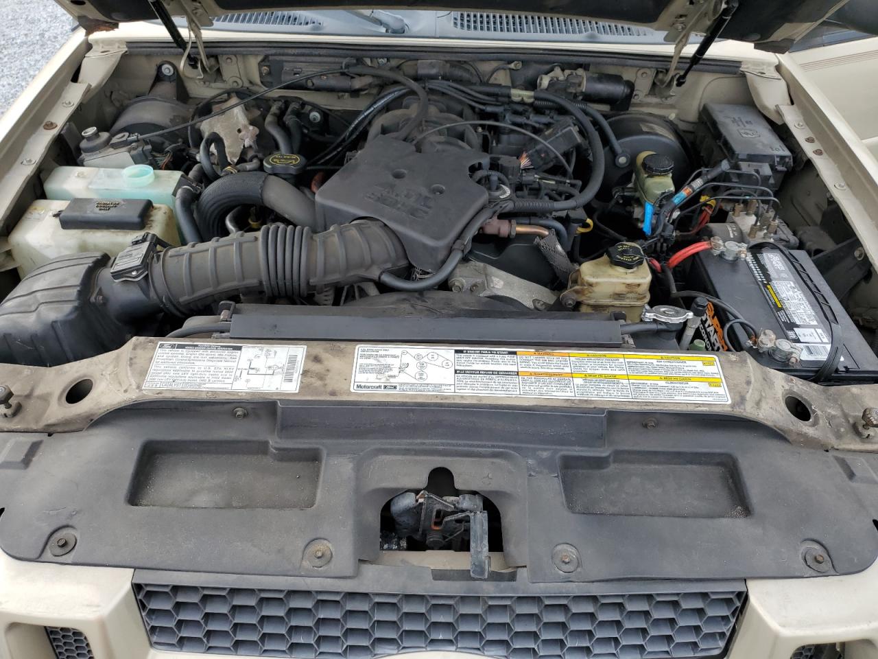 2002 Ford Explorer - Image 13