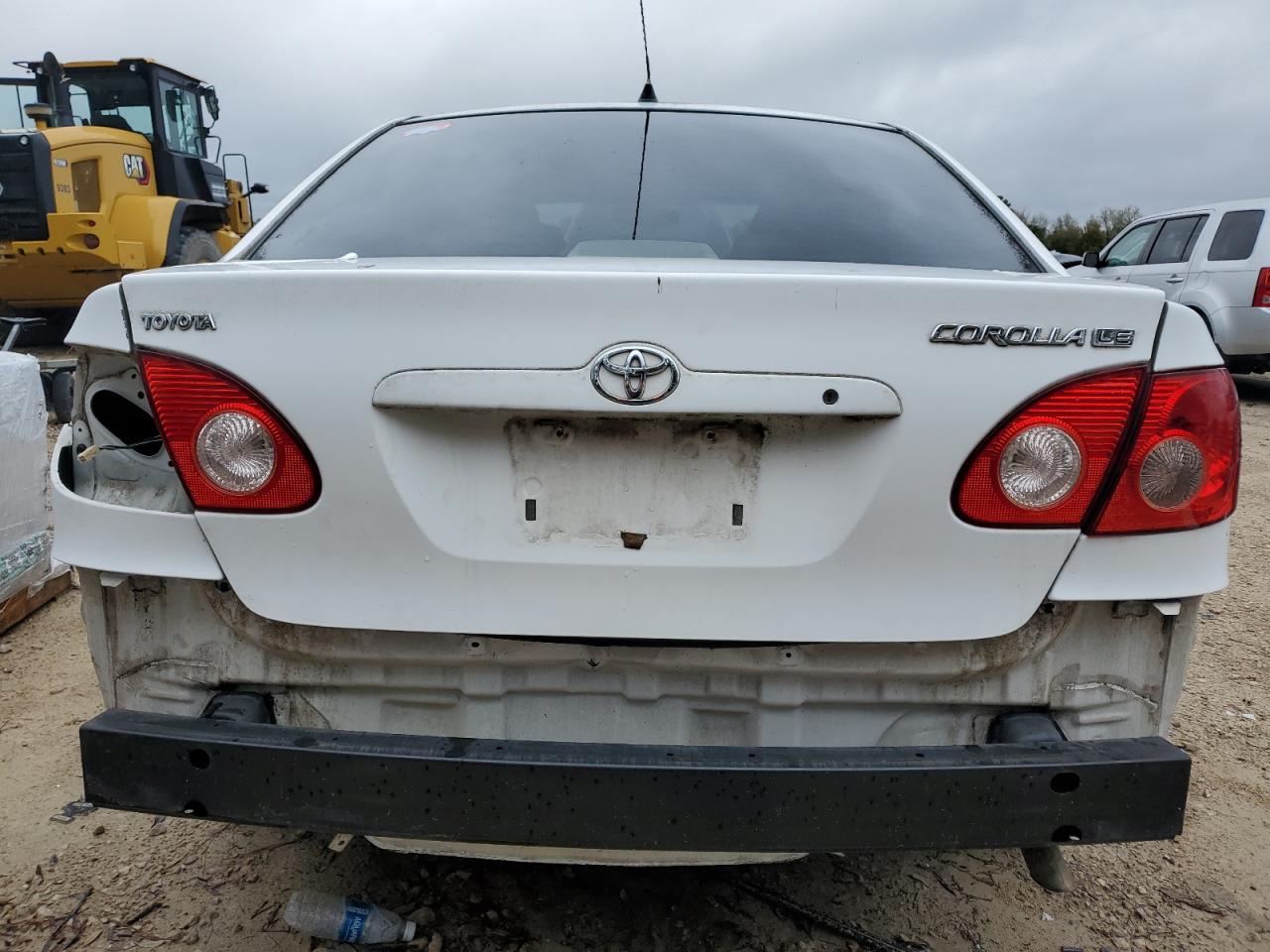 2005 Toyota Corolla - Image 6