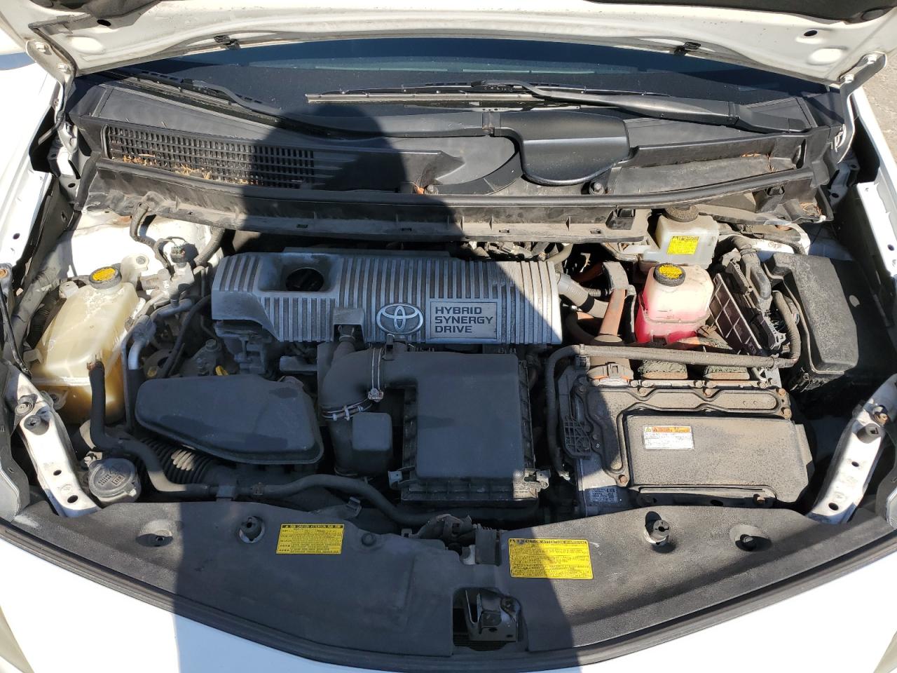 2013 Toyota Prius - Image 11