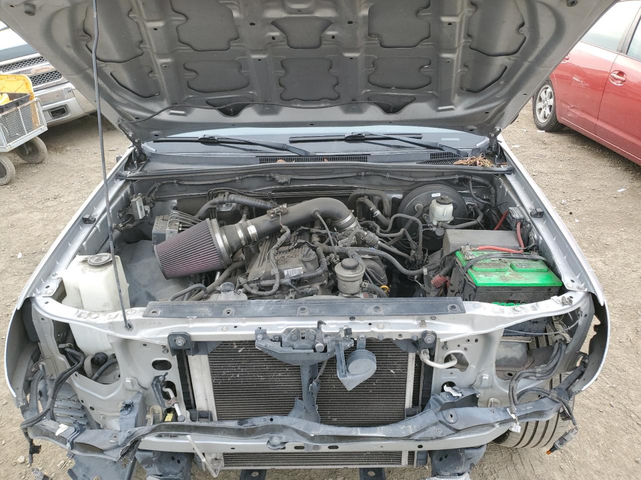 2015 Toyota Tacoma - Image 11