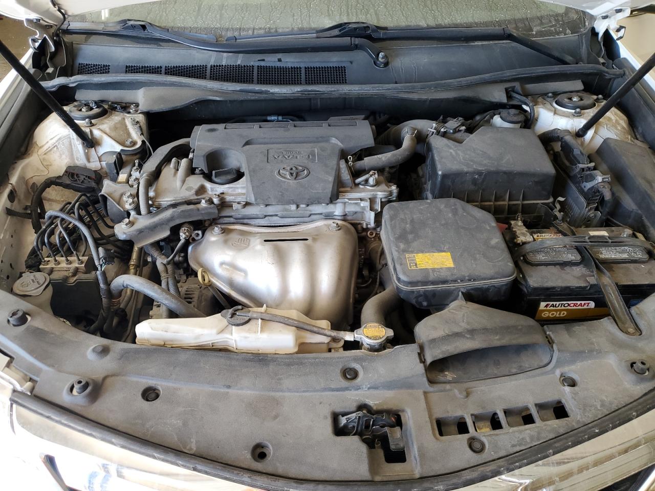 2014 Toyota Camry - Image 11