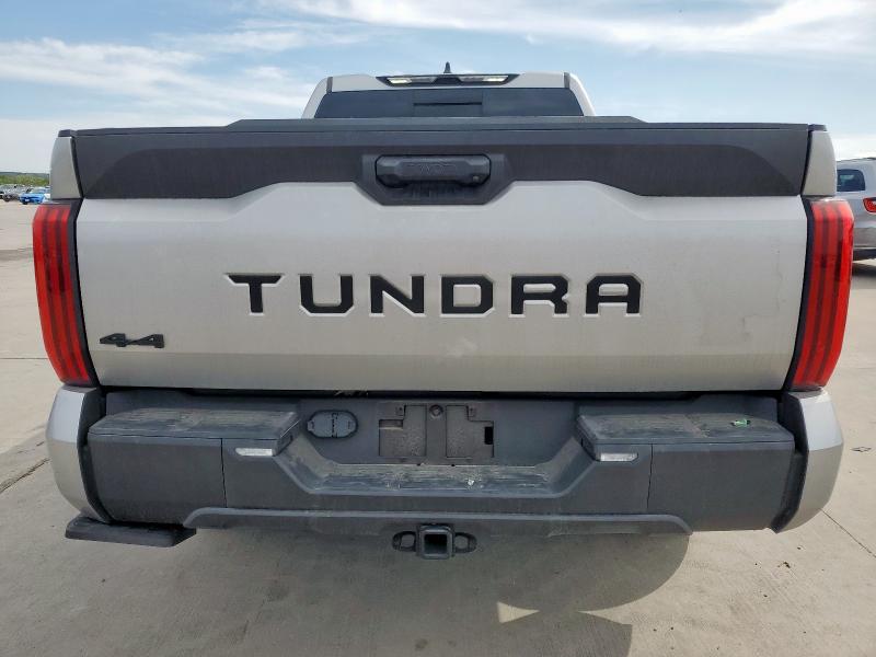  TOYOTA TUNDRA 2023 Srebrny