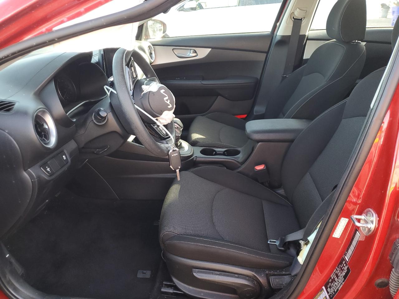 2023 Kia Forte - Image 7
