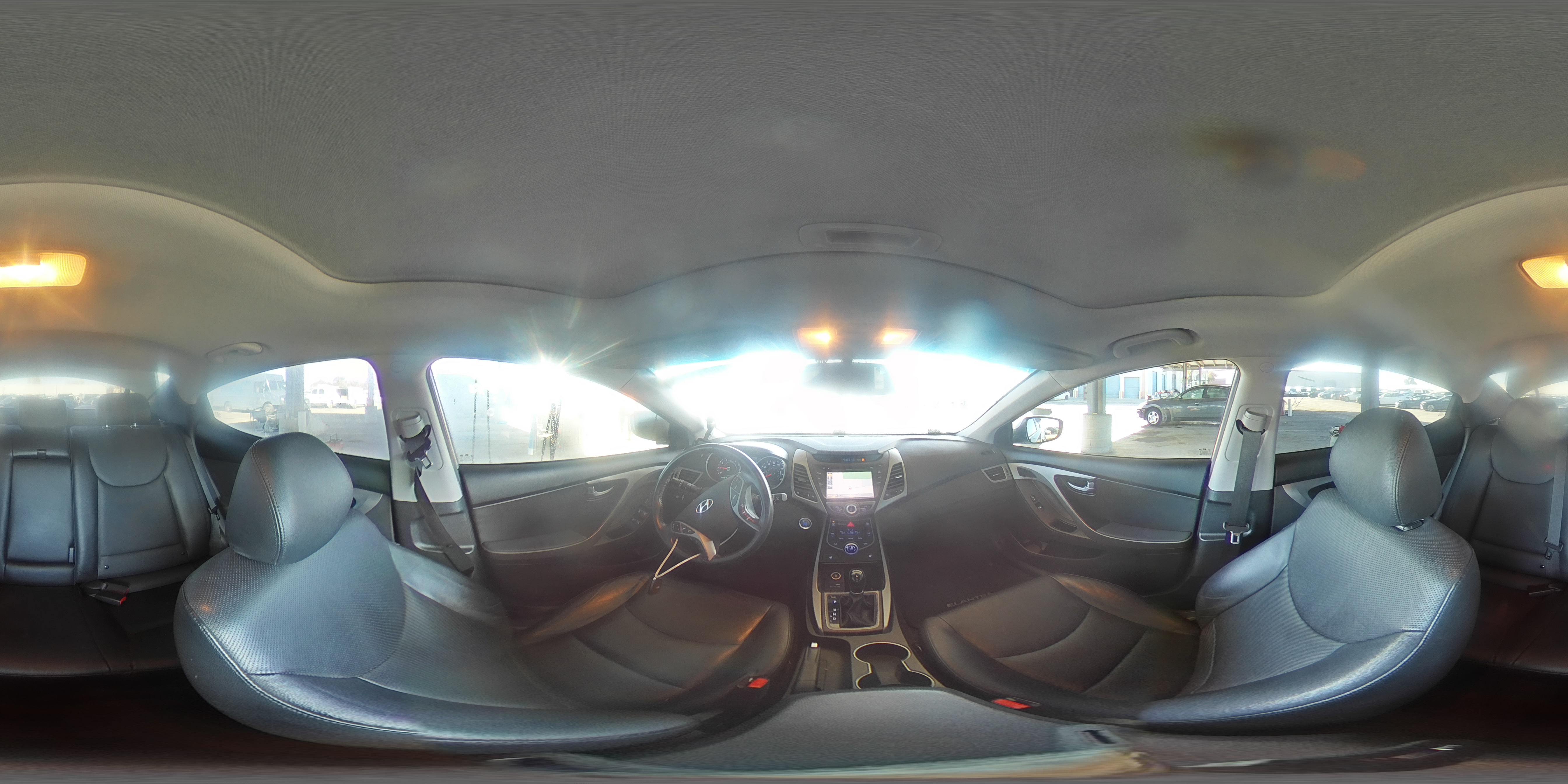 2015 Hyundai Elantra - Image 12