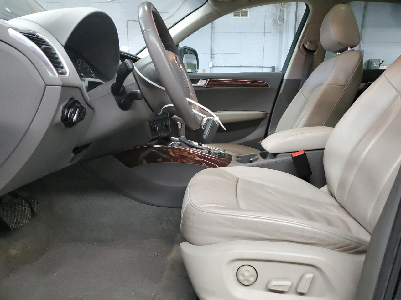 2010 Audi Q5 - Image 7