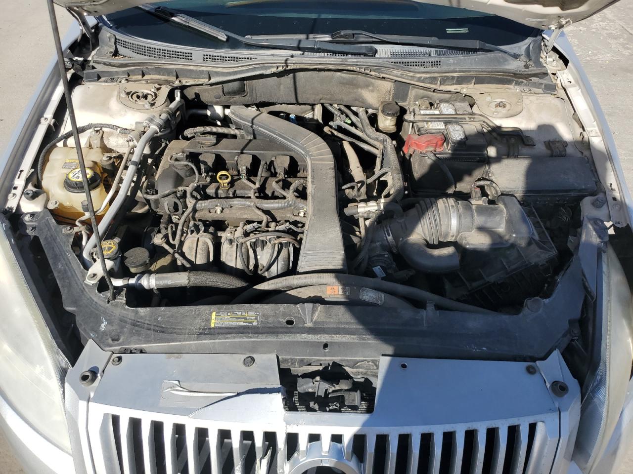 2009 Mercury Milan - Image 11