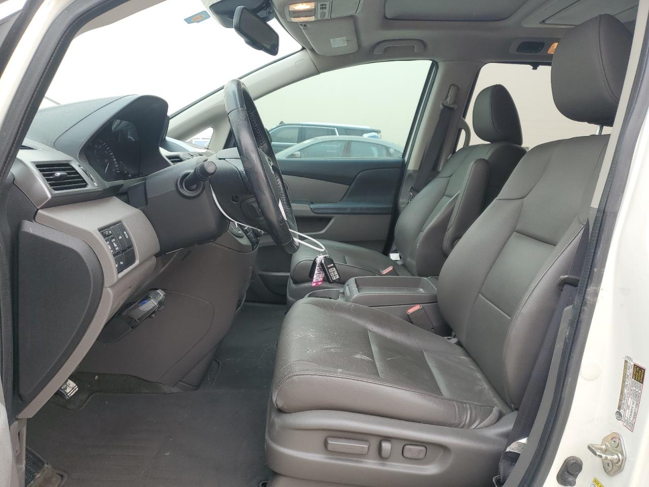 2015 Honda Odyssey - Image 7