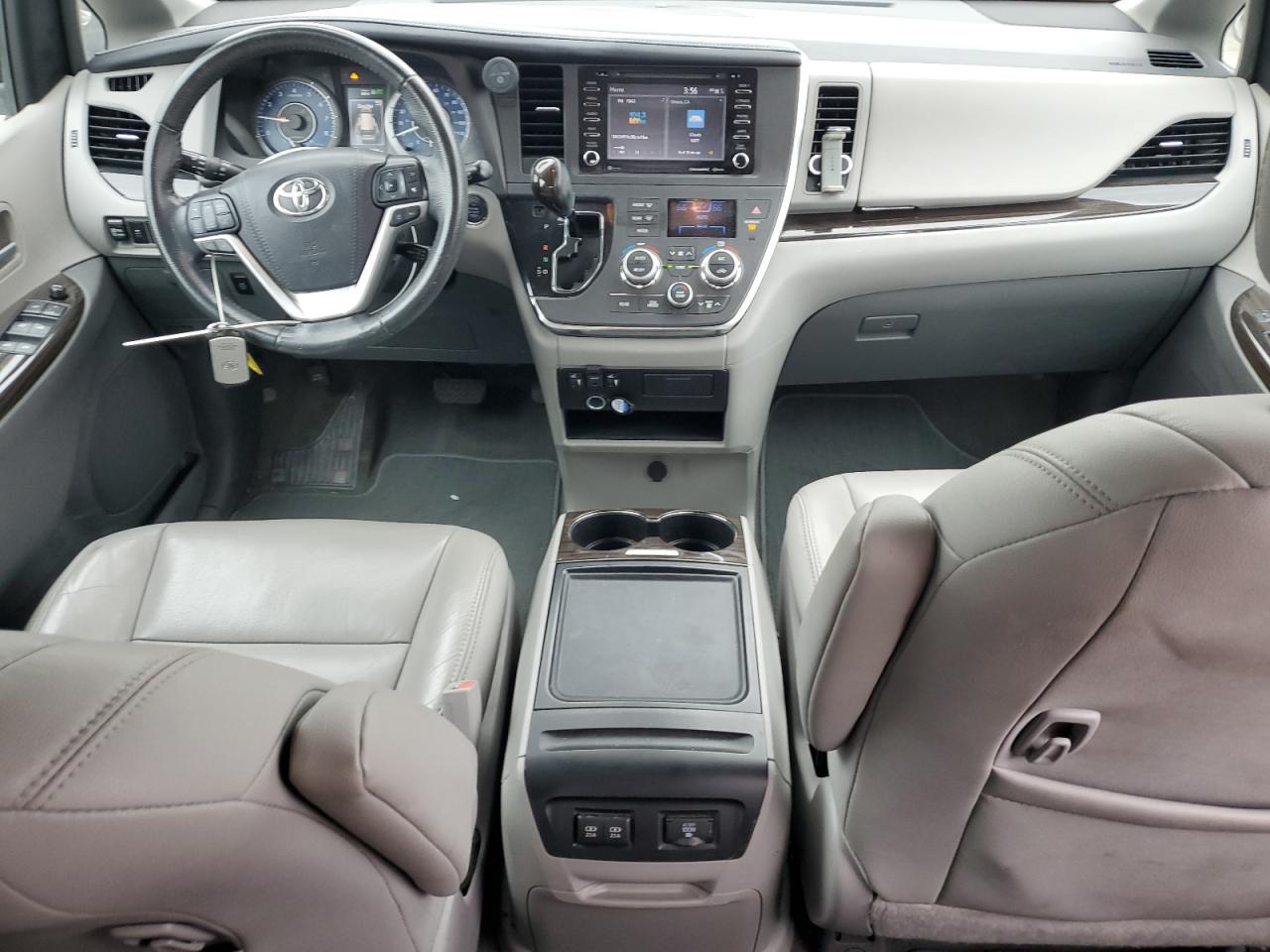 5TDYZ3DC1JS913878 TOYOTA All Models 2018