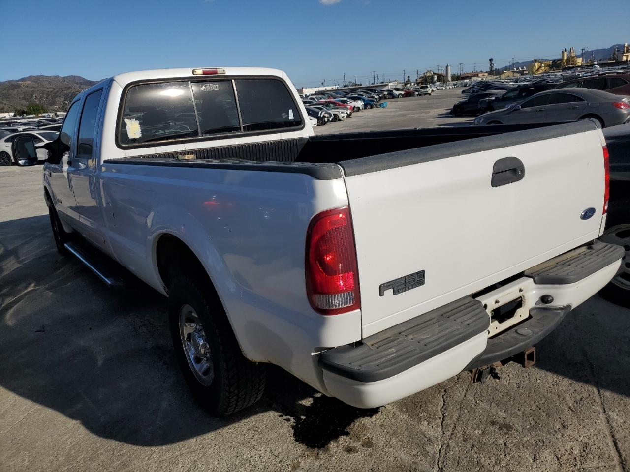 2004 Ford F250 - Image 2