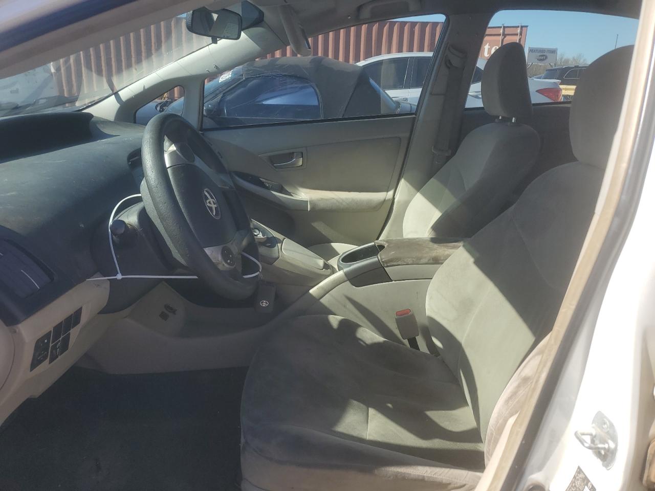 2015 Toyota Prius - Image 7