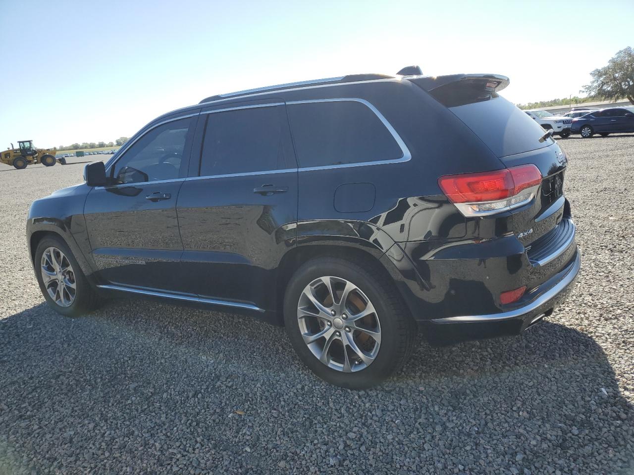2019 Jeep Grand Cherokee - Image 2