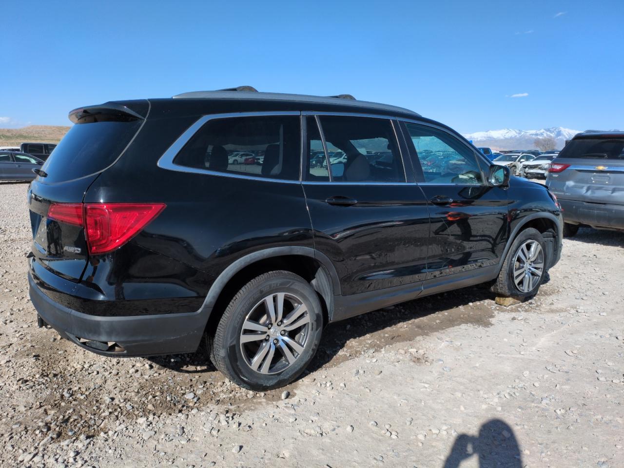 5FNYF6H35GB096223 HONDA PILOT 2016