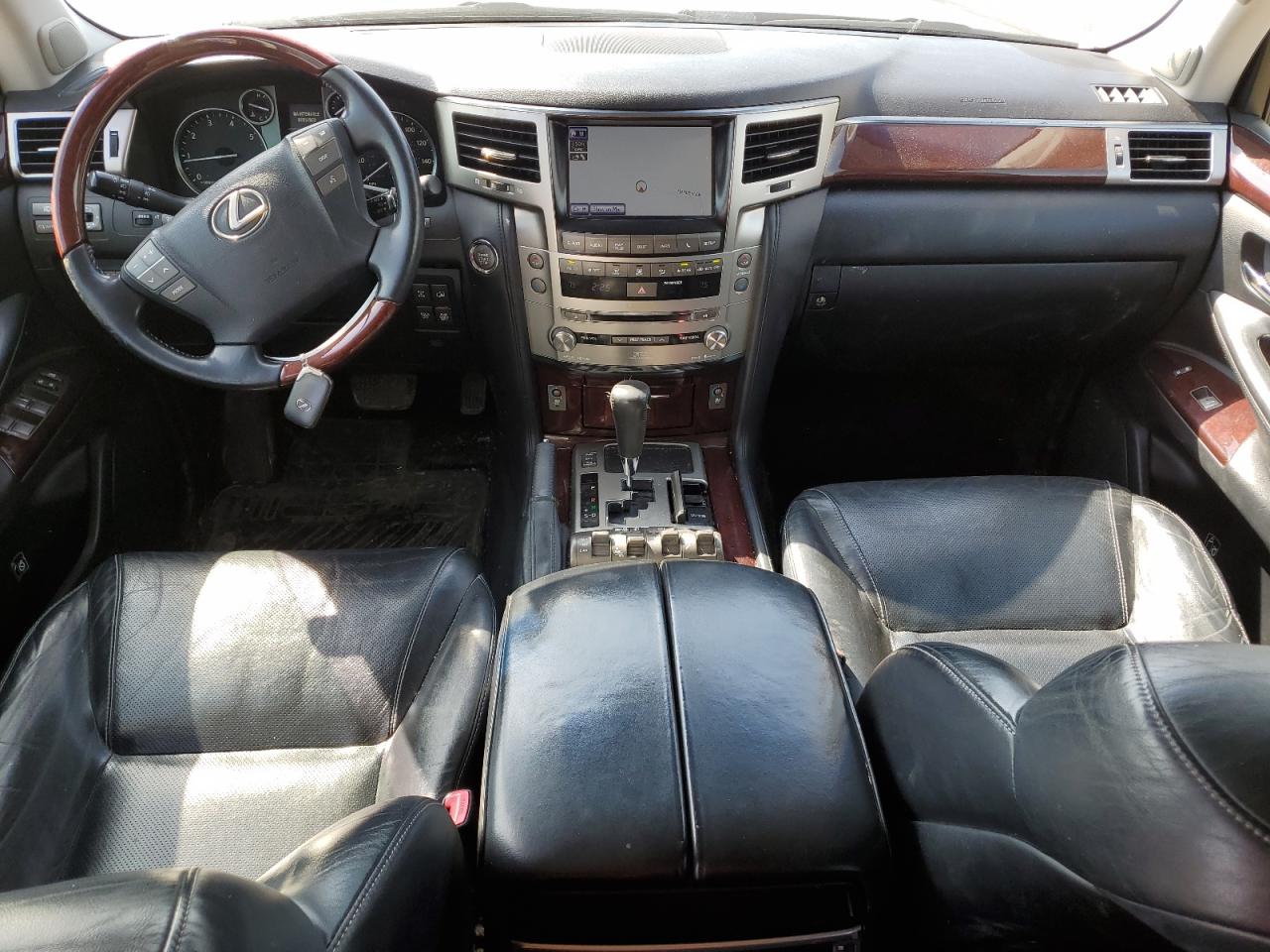 2013 Lexus LX - Image 8