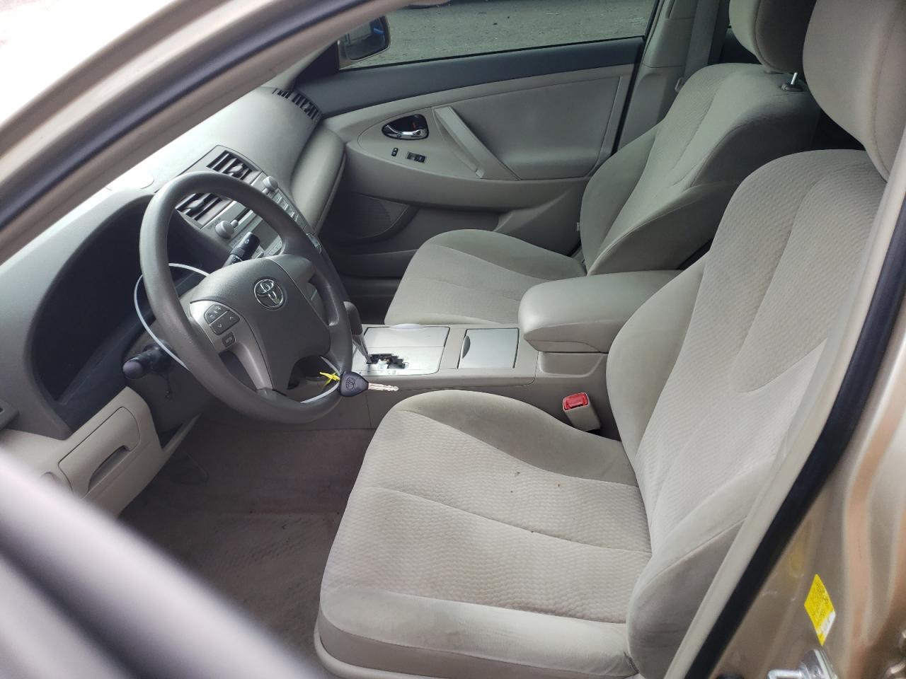 2011 Toyota Camry - Image 7