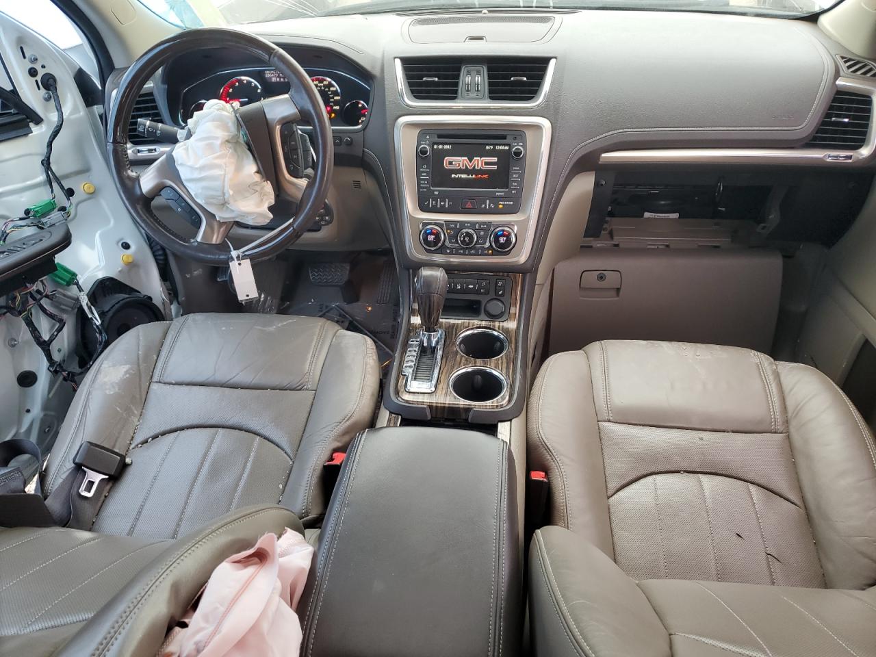 2014 GMC Acadia - Image 8