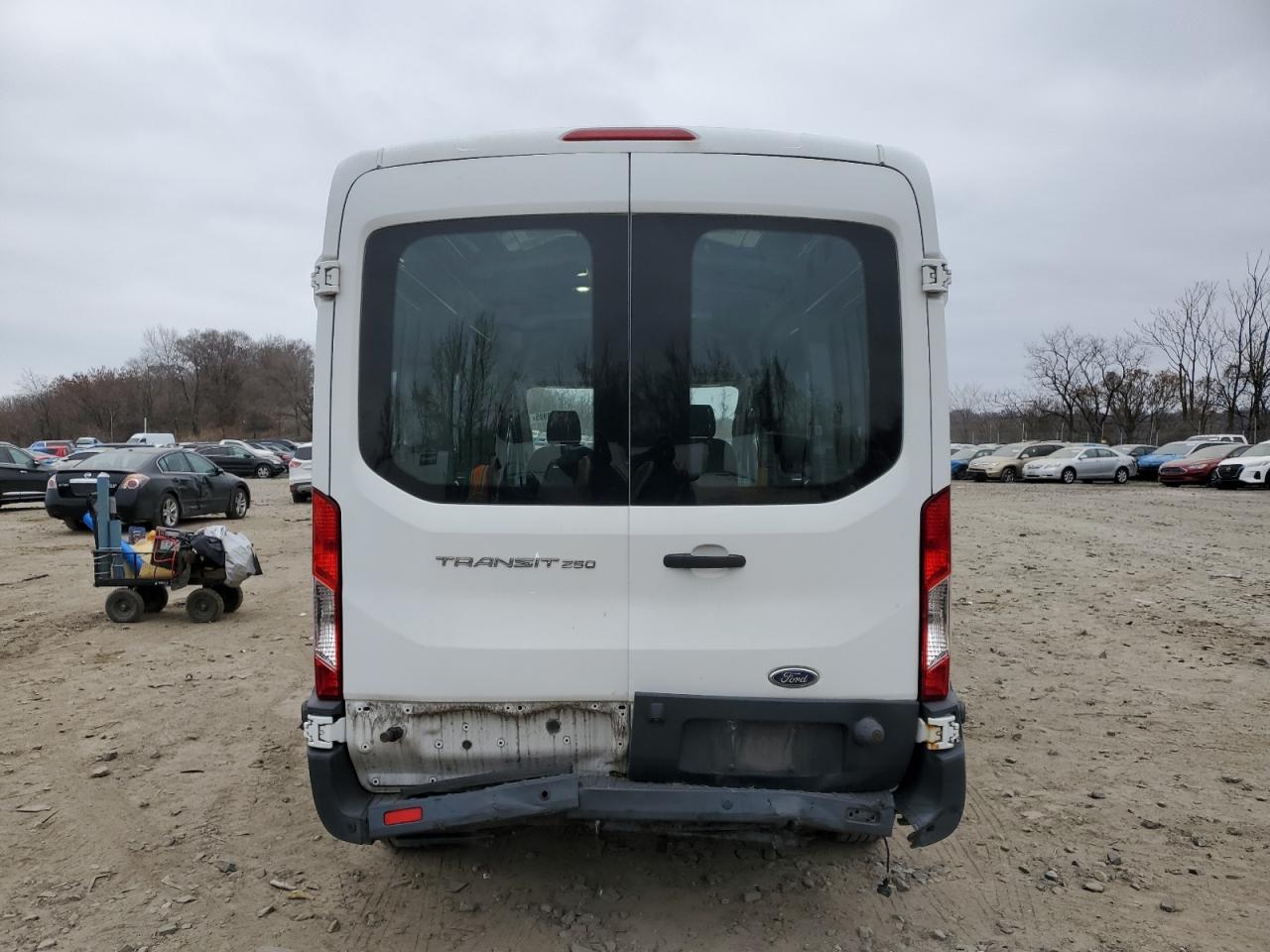1FTYR2CMXHKB46117 FORD TRANSIT 2017