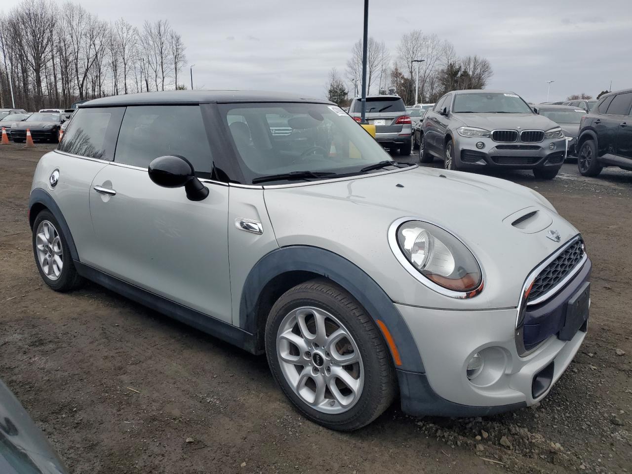 2015 MINI Cooper - Image 4