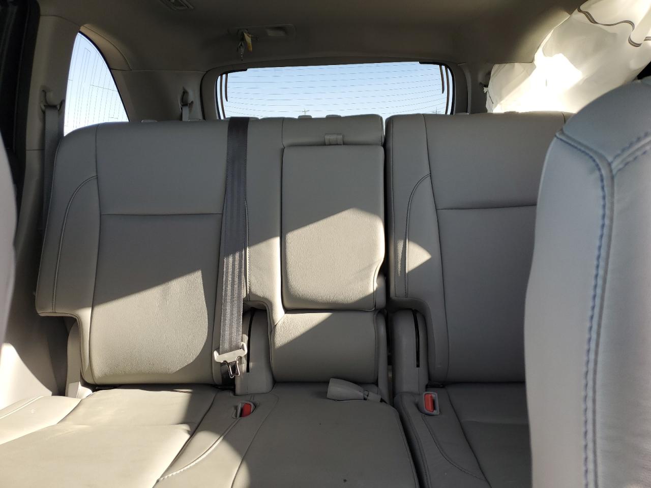 2018 Toyota Highlander - Image 10