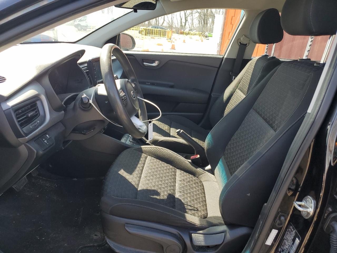 2020 Kia Rio - Image 7