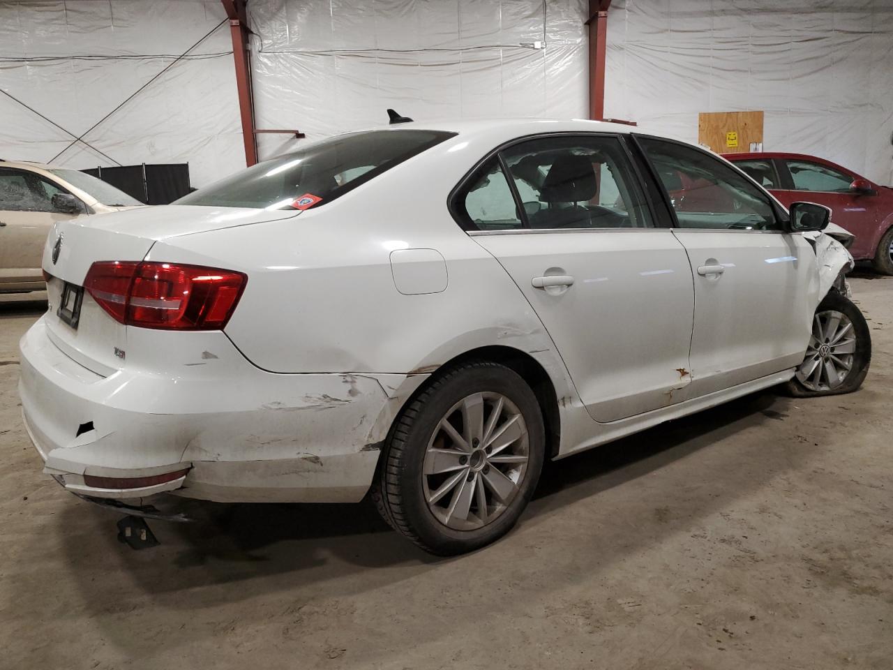 2015 Volkswagen Jetta - Image 3
