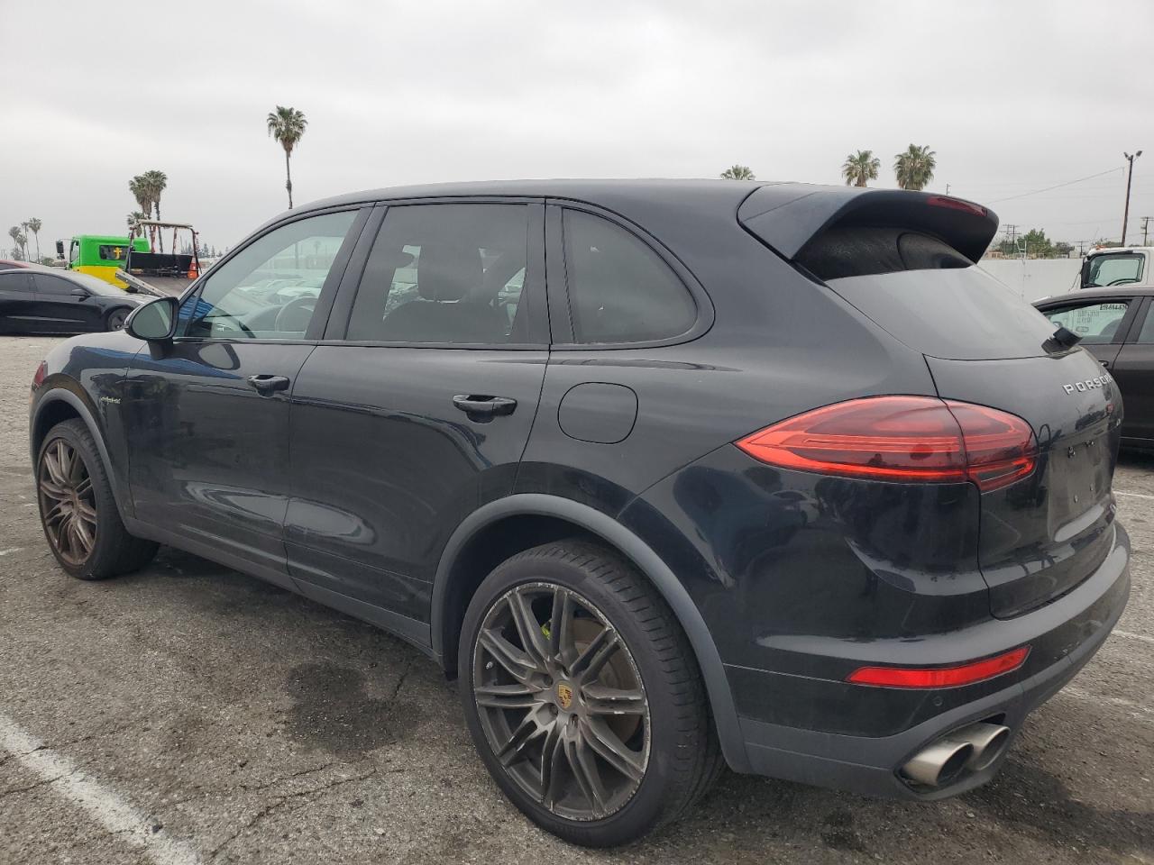 2015 Porsche Cayenne Se Hybrid black null hybrid WP1AE2A28FLA52306 photo #3