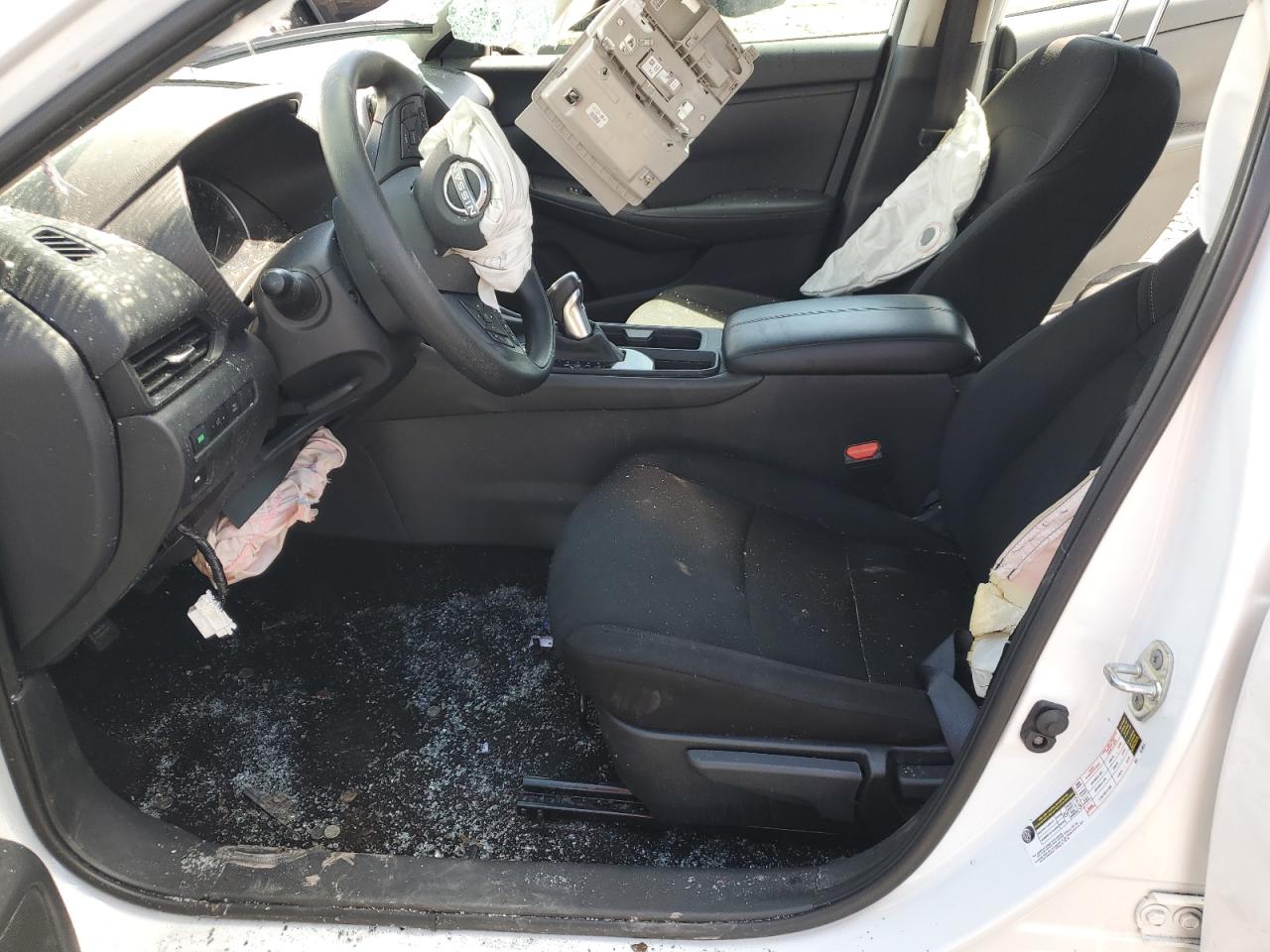3N1AB8BV7RY286831 NISSAN SENTRA 2024