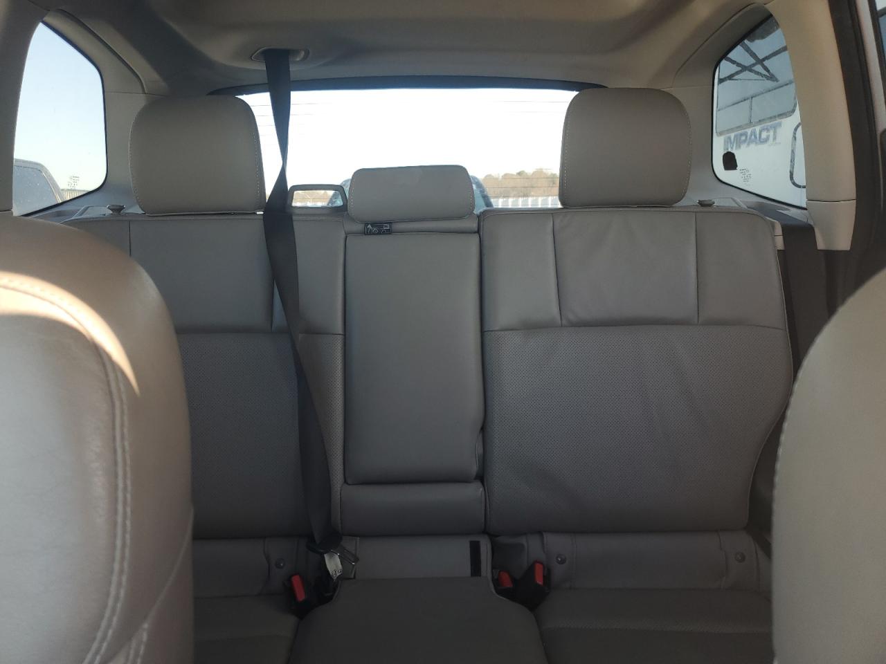 2015 Subaru Forester - Image 10