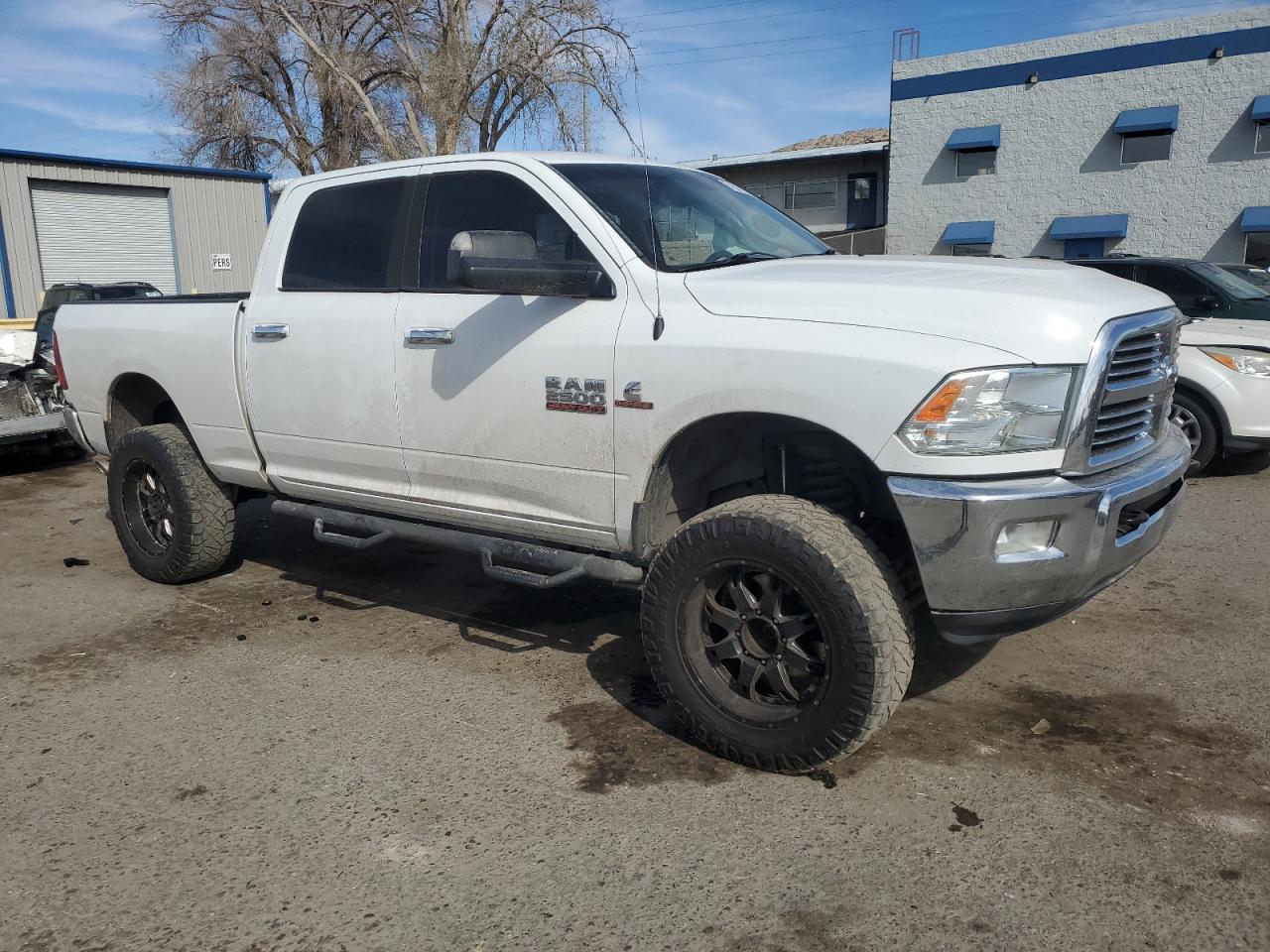 2016 RAM 2500 - Image 4
